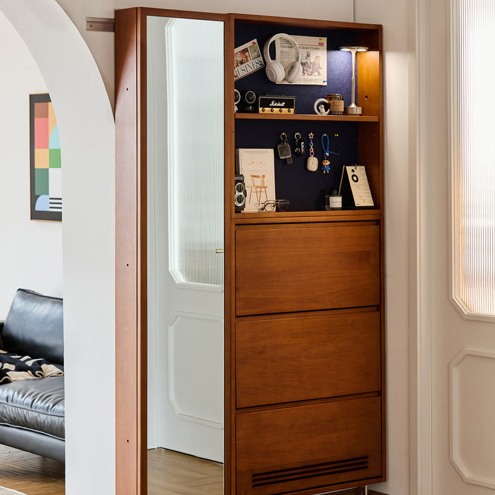 Vintage Boxwood Shoe Cabinet SEASON
