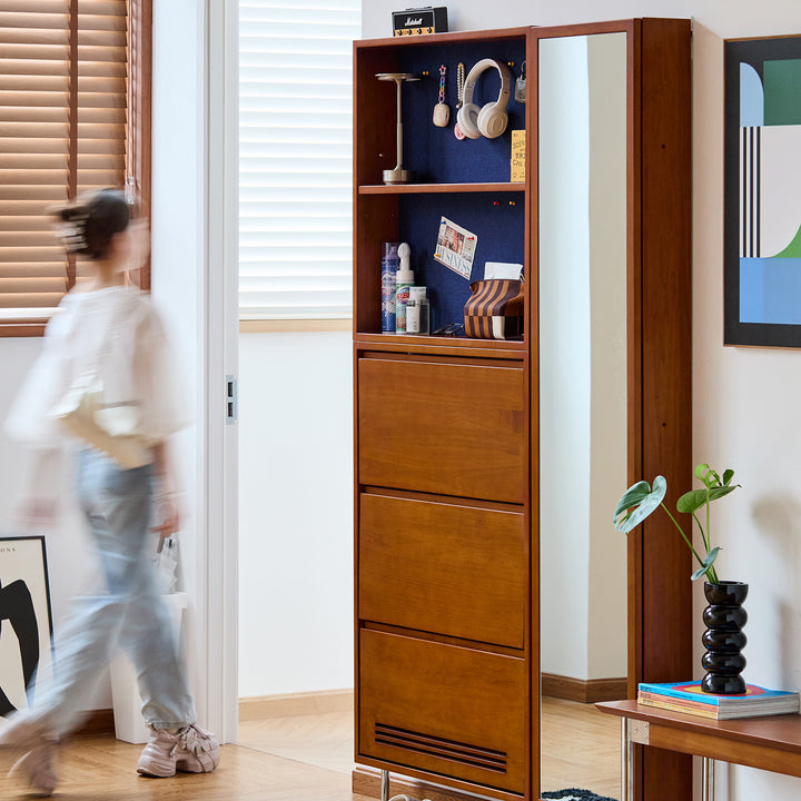 Vintage Boxwood Shoe Cabinet SEASON