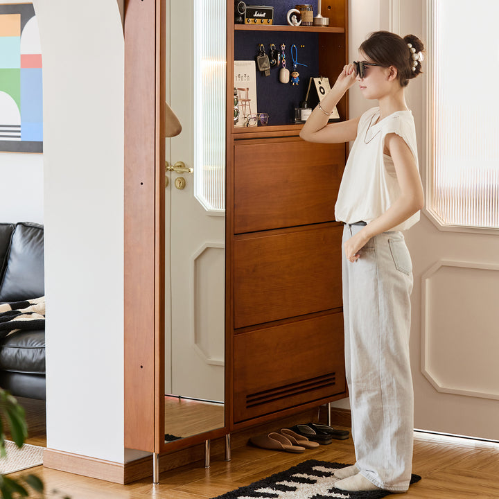 Vintage Boxwood Shoe Cabinet SEASON