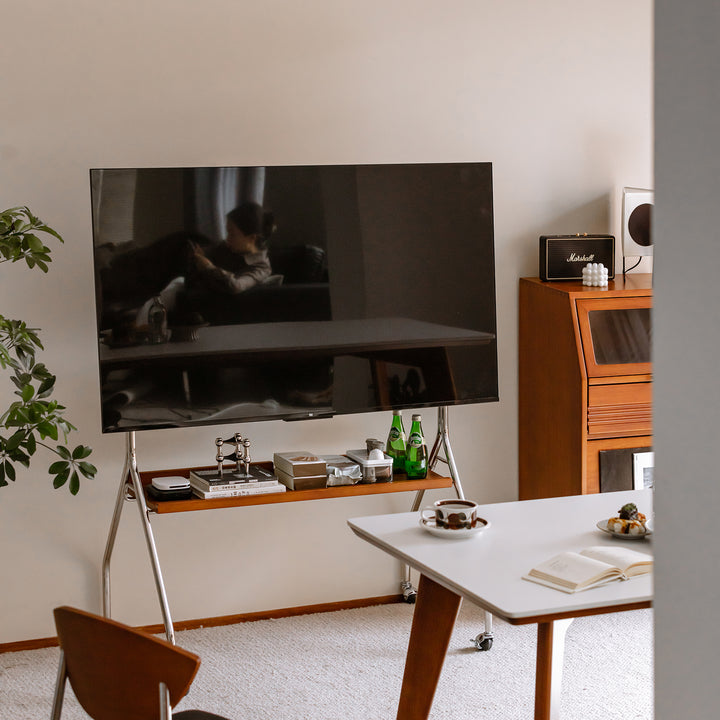 Vintage Boxwood TV Hanger CHARLES