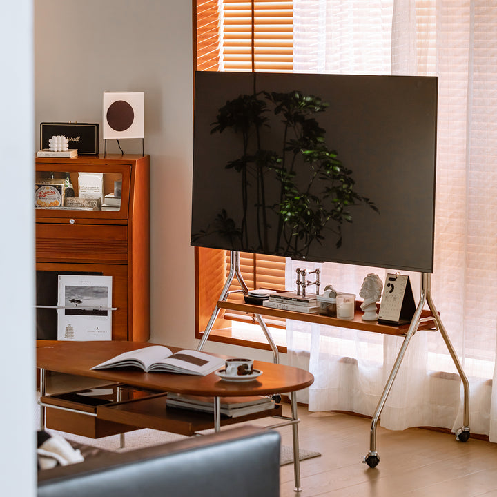 Vintage Boxwood TV Hanger CHARLES