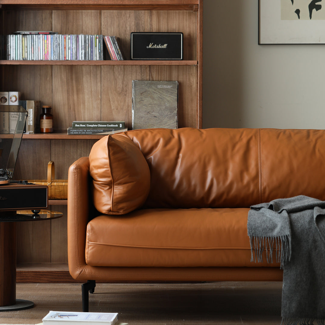 Vintage genuine leather 3 seater sofa bravo with context.