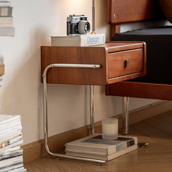 Bauhaus boxwood side table nobuo in close up details.