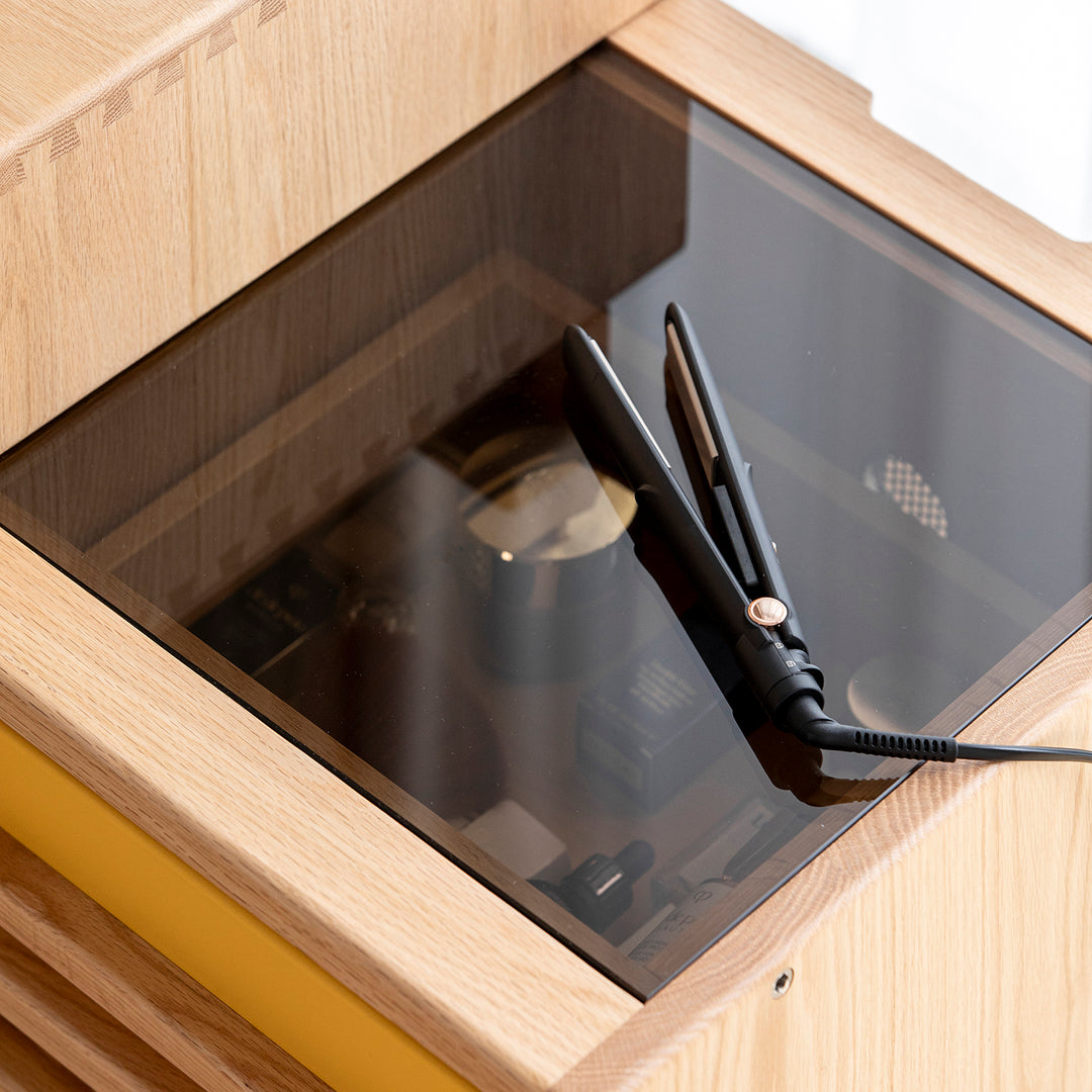 Bauhaus oak wood dressing table tempo layered structure.
