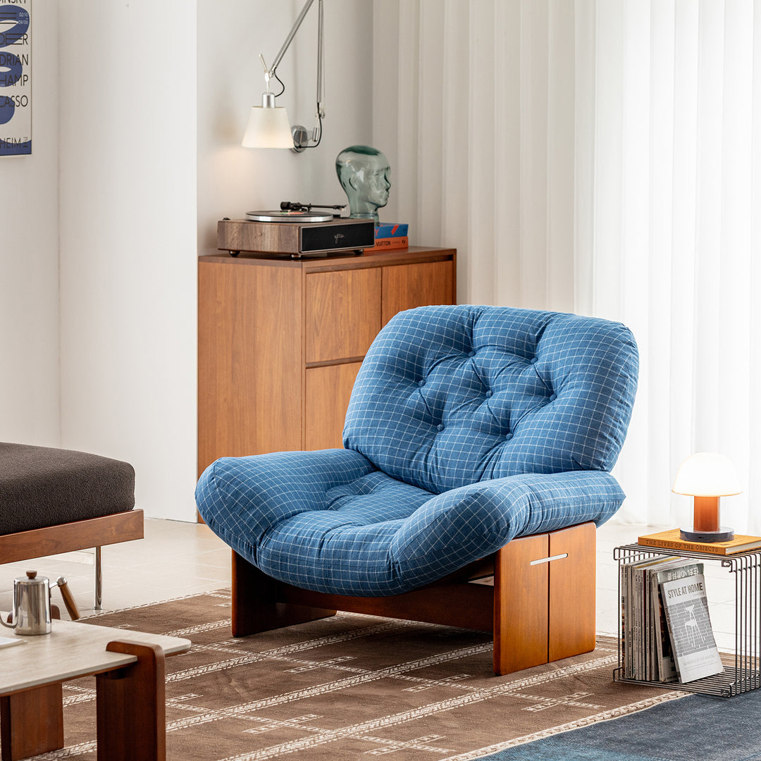 Bauhaus wool fabric 1 seater sofa mies in details.