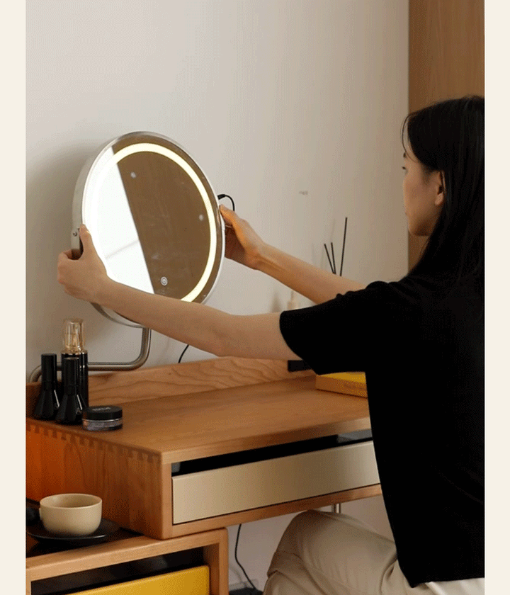 Bauhaus oak wood dressing table tempo in details.