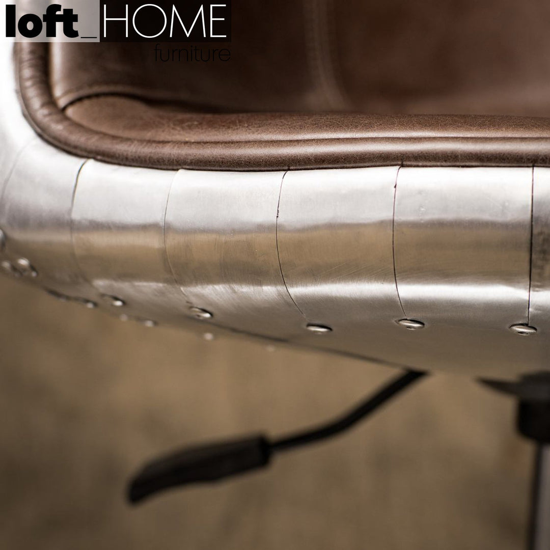 Industrial aluminium genuine leather bar chair aircraft layered structure.