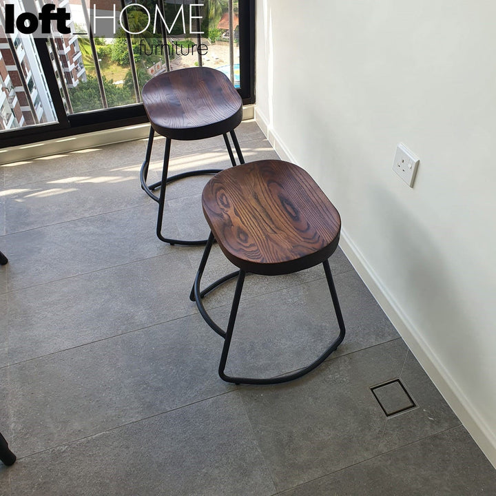 Industrial elm wood dining stool sanctum country in real life style.