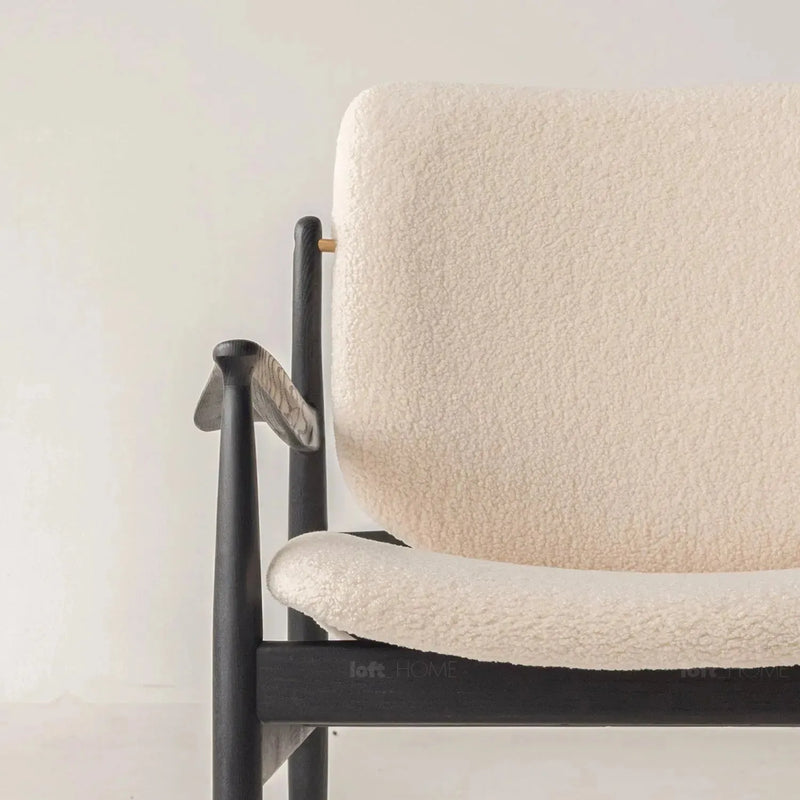 Japandi boucle fabric 1 seater sofa francia in panoramic view.