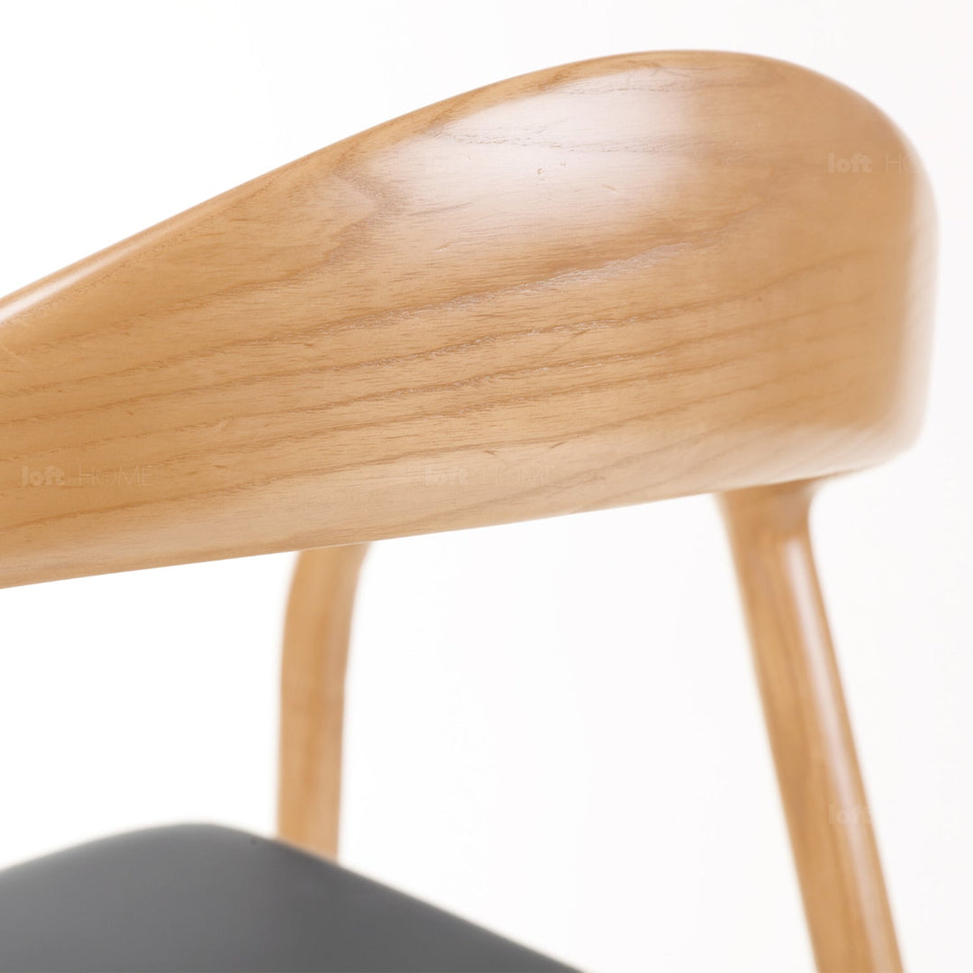 Japandi wood dining chair neum detail 7.