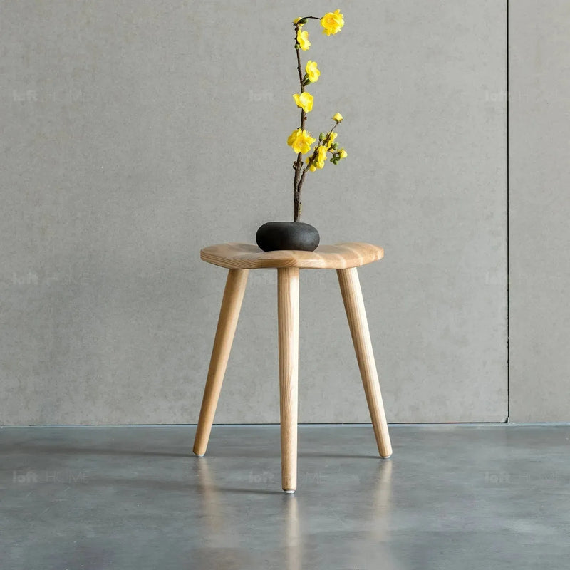 Japandi wood dining stool ride in panoramic view.