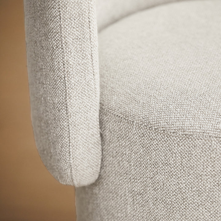 Minimalist cotton fabric dressing chair noel in details.