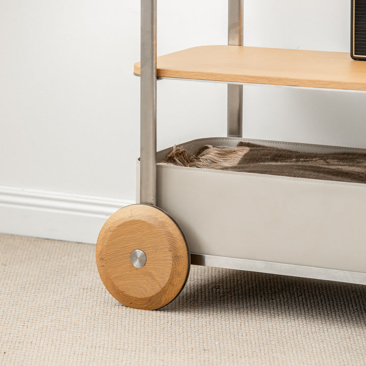 Minimalist stainless steel clothes hanger hera color swatches.