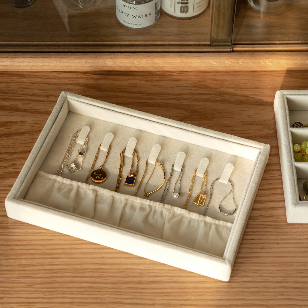 Minimalist velvet fabric jewelry organizer tray 4in1 set aura in details.