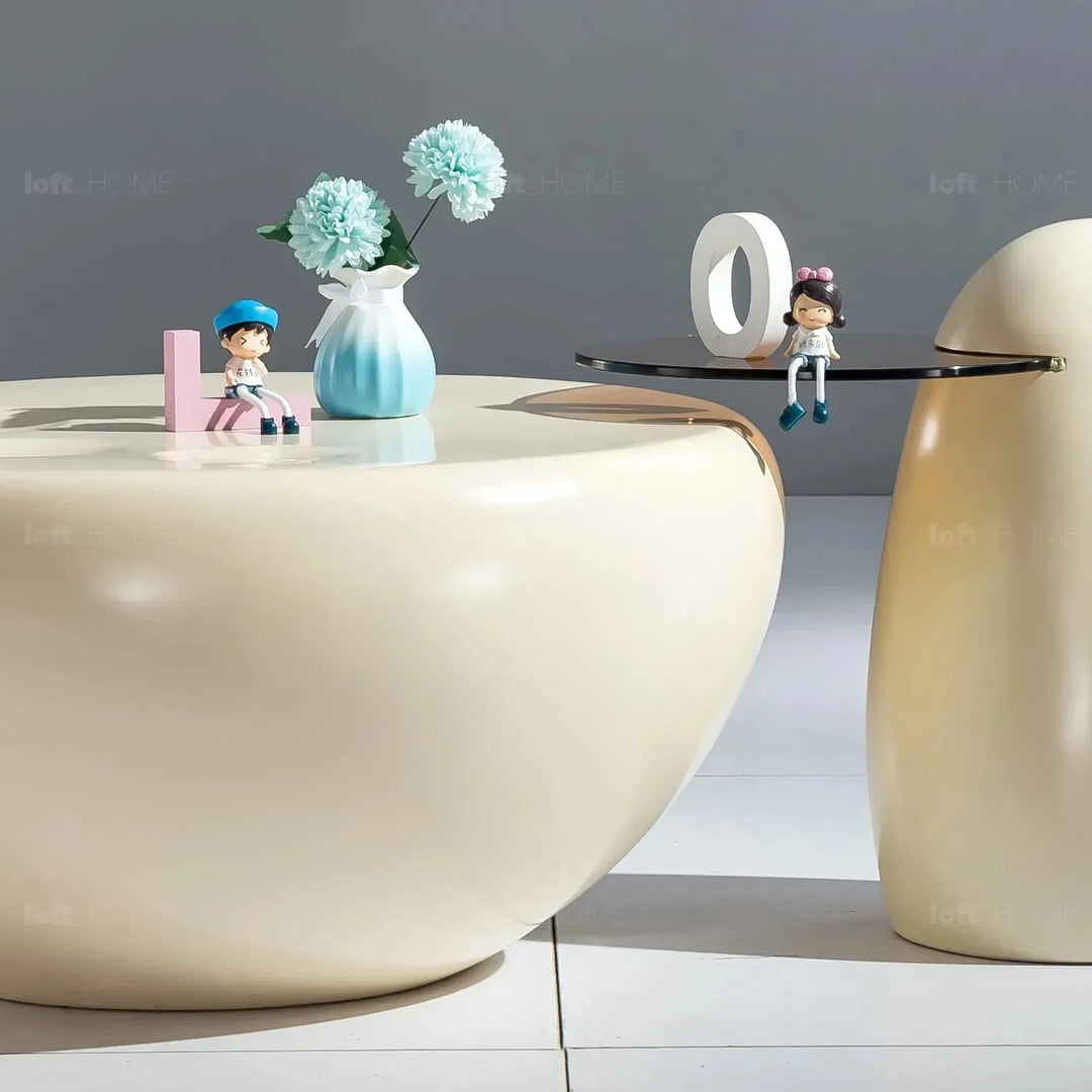 Contemporary polyurethane coffee table 2pcs set cat paw conceptual design.