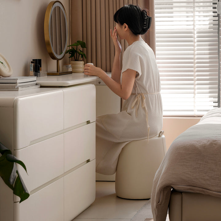 Modern microfiber leather dressing stool pudding size charts.