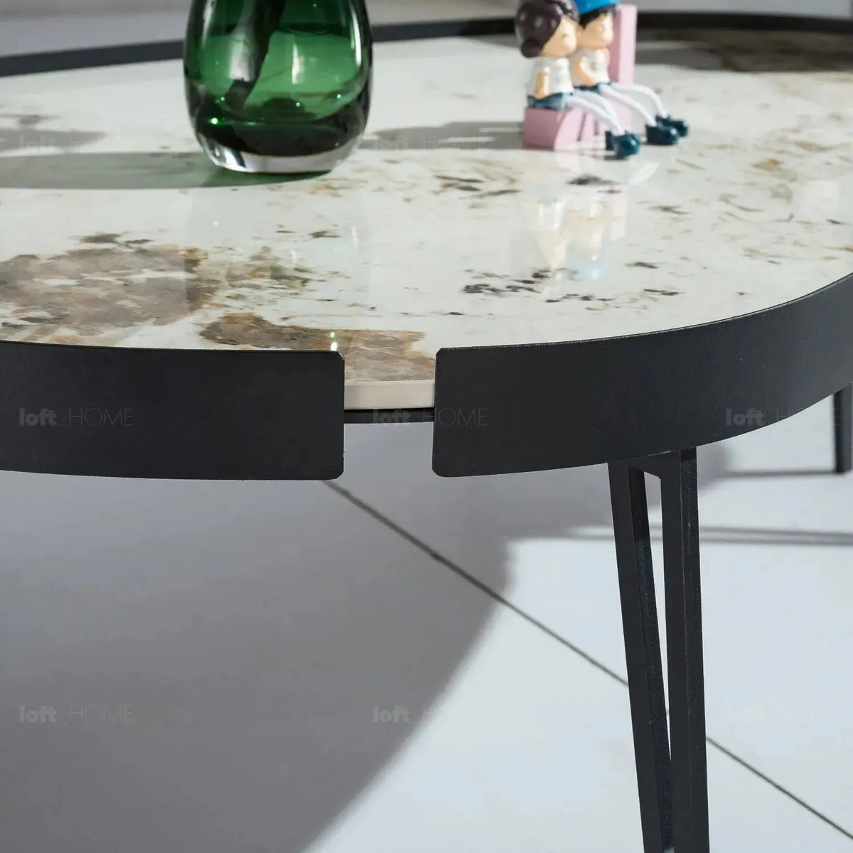 Modern sintered stone coffee table 2pcs set lumiere carbon in still life.