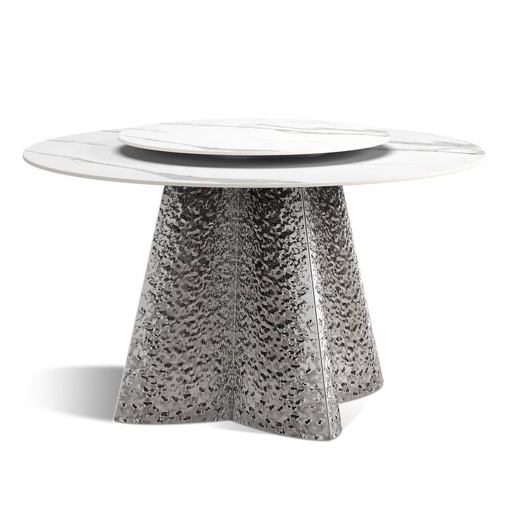 Modern sintered stone round dining table julia in close up details.