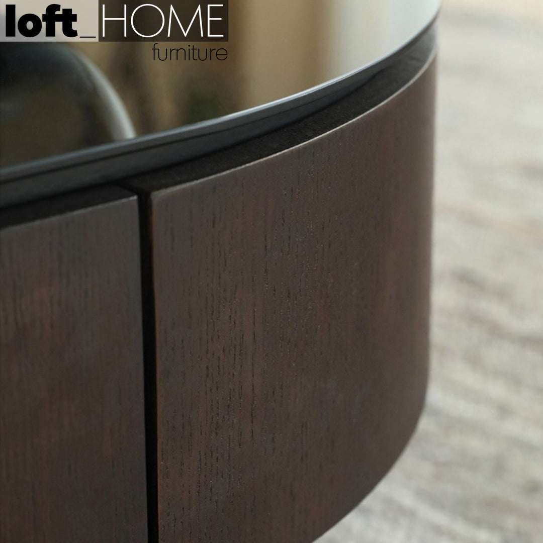 Modern tempered glass coffee table gina in close up details.