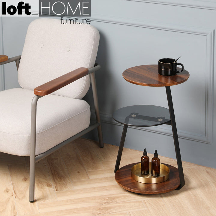 Modern tempered glass side table emma in details.