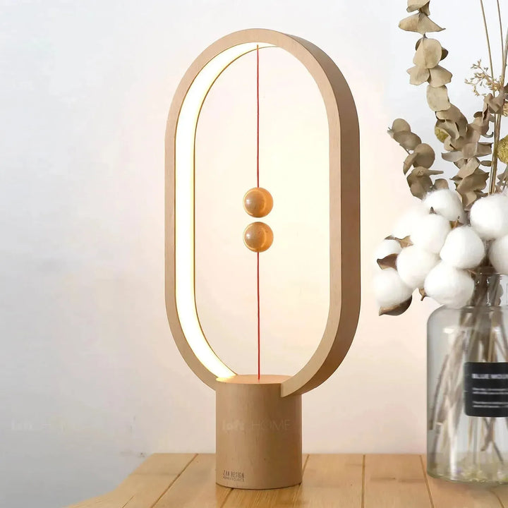 Modern wood grain charing table lamp heng l with context.