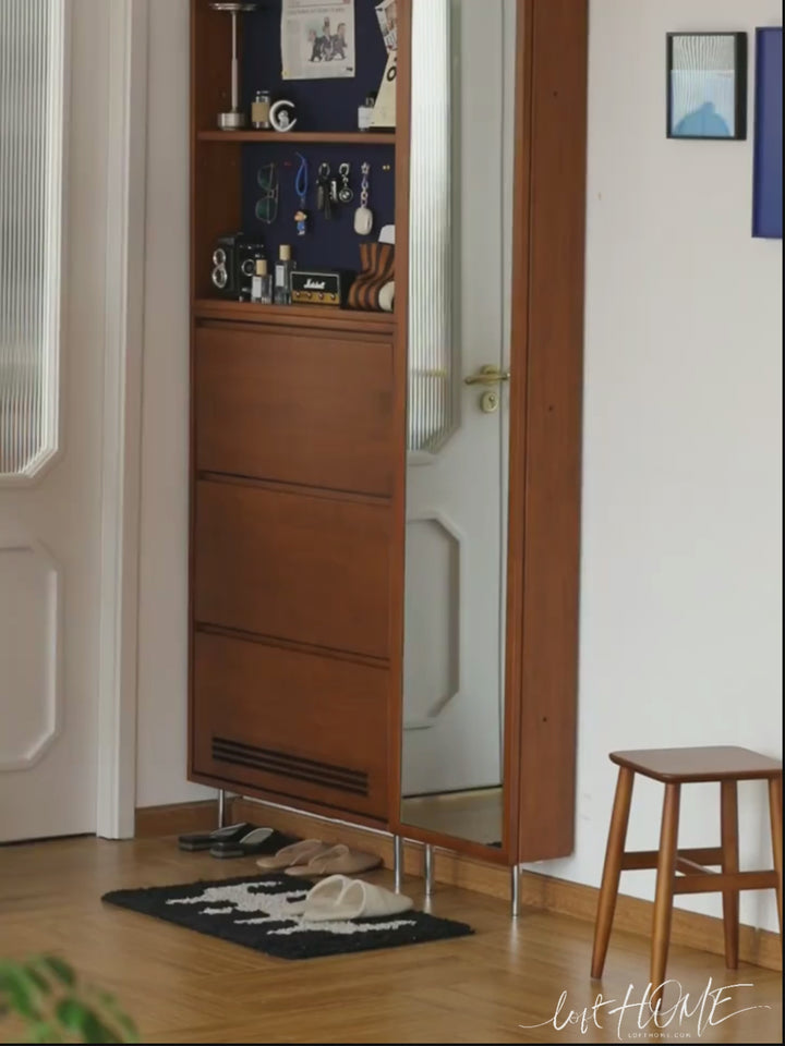 Vintage Boxwood Shoe Cabinet SEASON