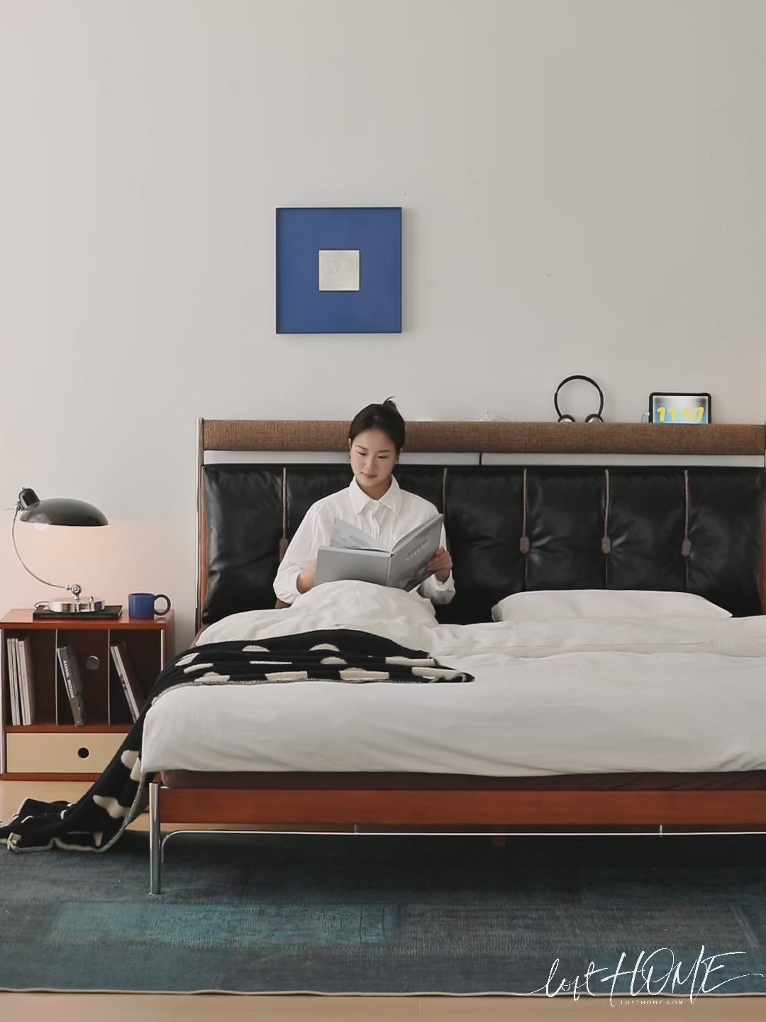 Bauhaus Genuine Leather Bed SUPPLE BLACK
