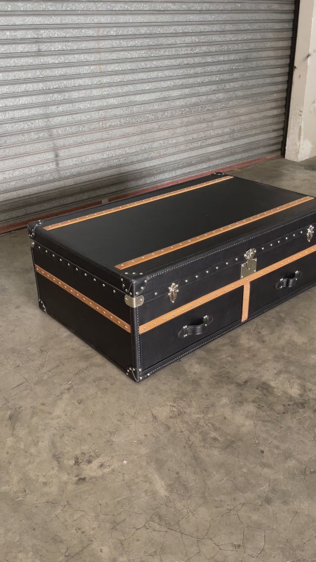Vintage genuine leather coffee table ox trunk detail 2.