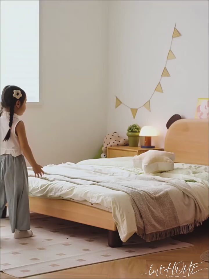 Scandinavian beech wood kids bed teddy environmental situation.