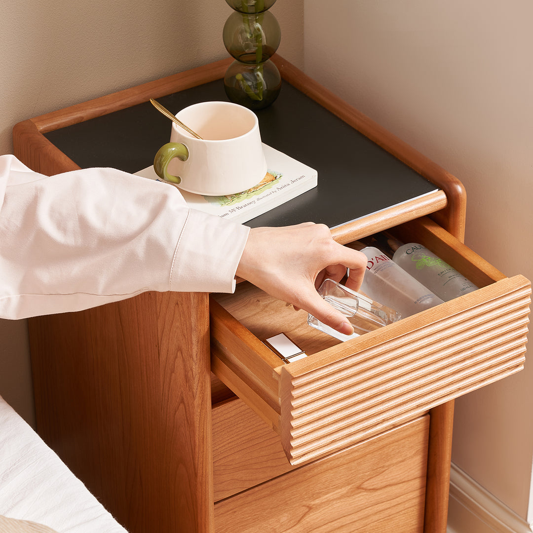 Scandinavian cherry wood side table auria in details.