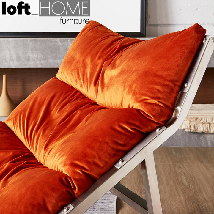 Scandinavian fabric 1 seater sofa mars in details.