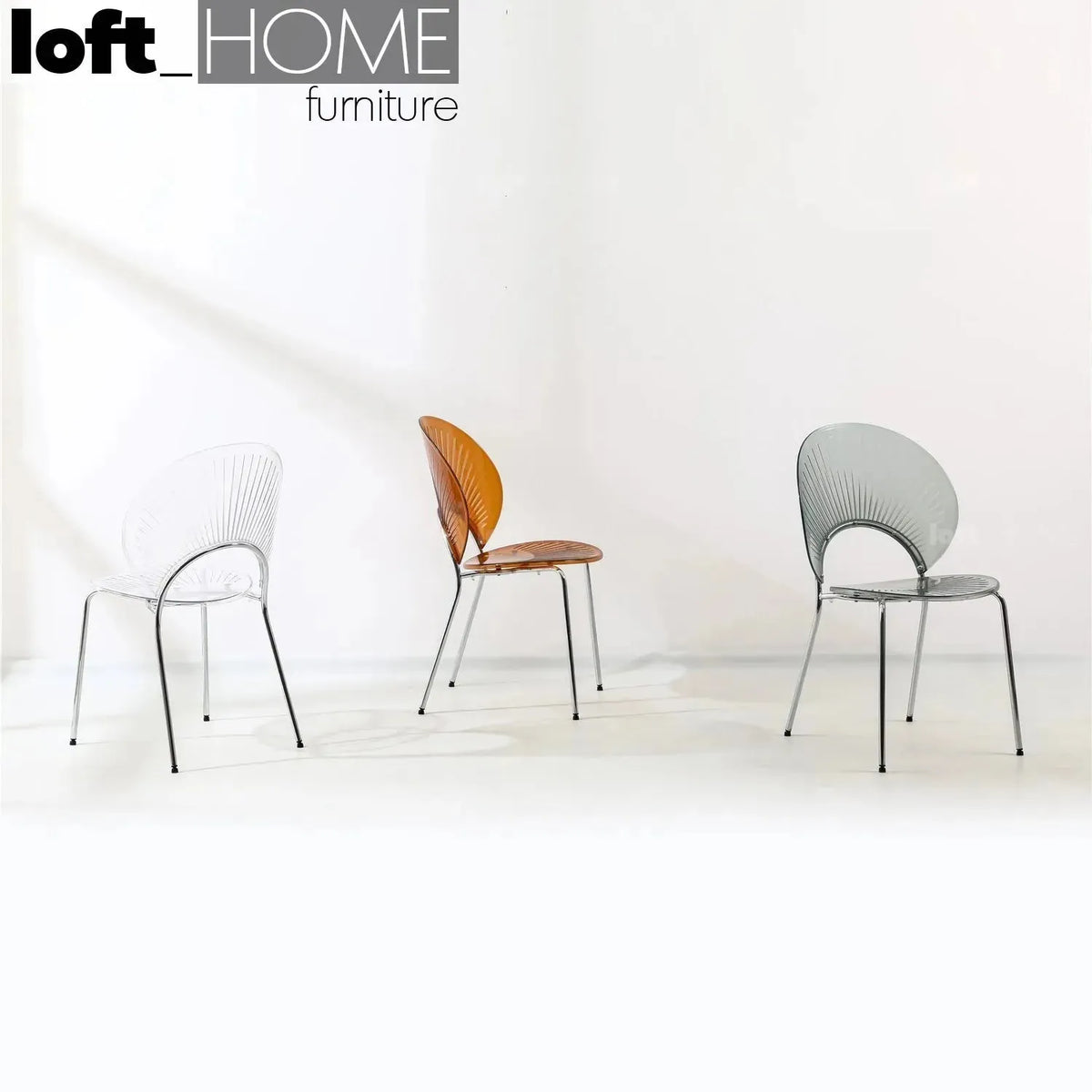 Bauhaus plastic dining chair apollo clear in close up details.