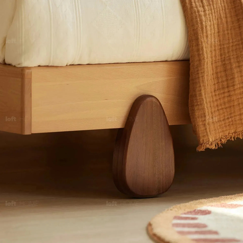 Scandinavian wood kids bed bear layered structure.