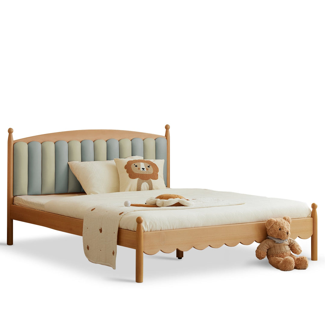 Scandinavian wood kids bed mallow detail 3.