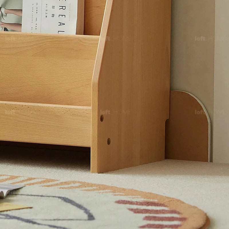 Scandinavian wood kids bookshelf 5 layers bear layered structure.