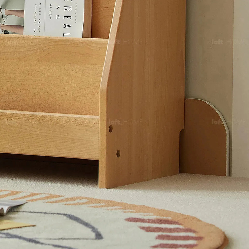 Scandinavian wood kids bookshelf 5 layers bear layered structure.