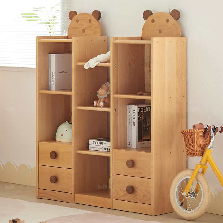 Scandinavian wood kids shelf bear in real life style.