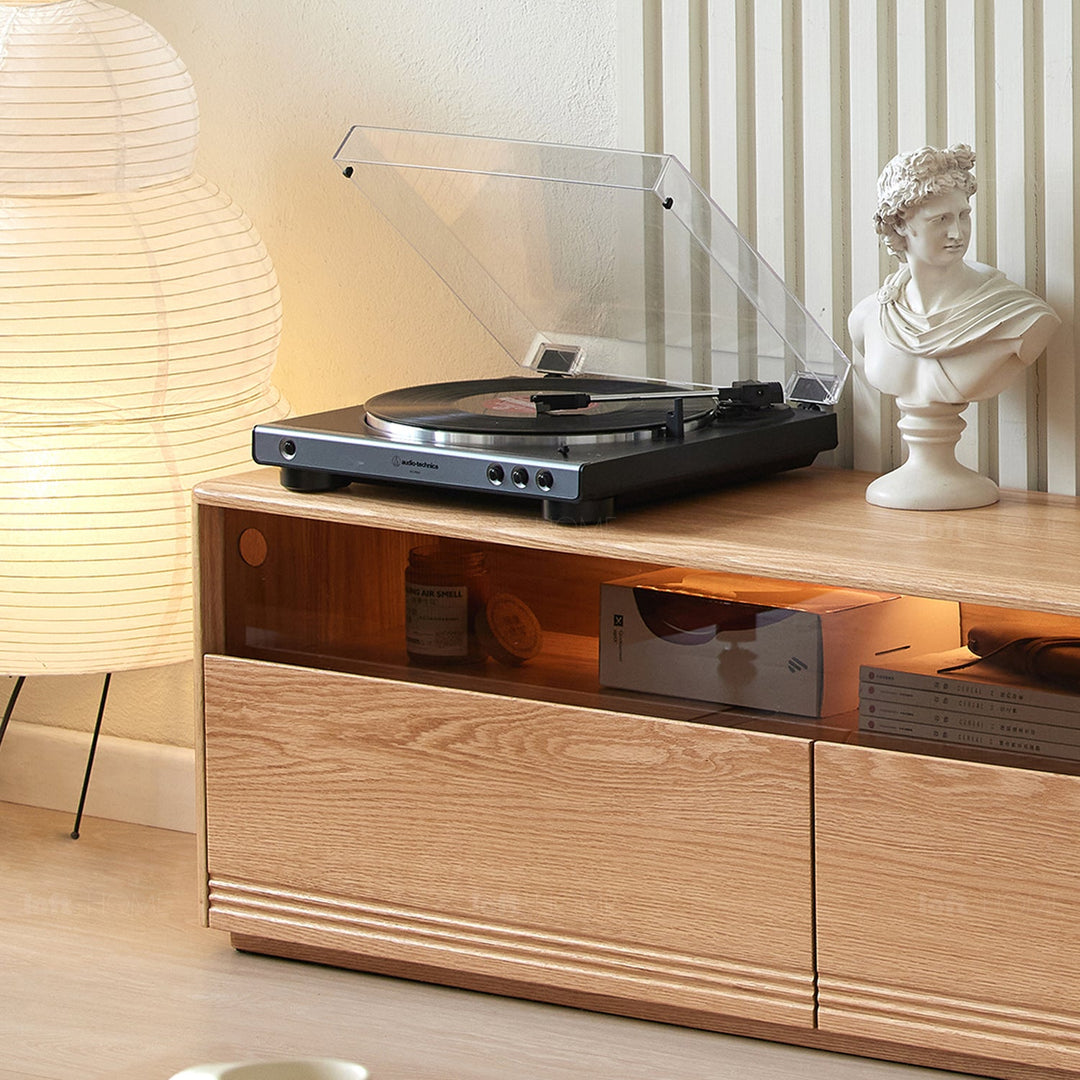 Scandinavian wood tv console vogue detail 3.