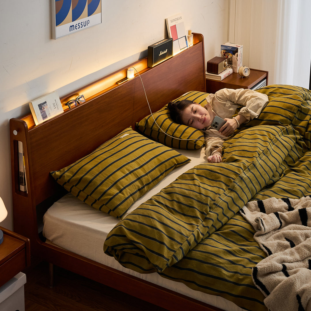 Vintage boxwood bed aurora environmental situation.