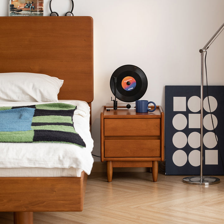 Vintage boxwood side table vista material variants.