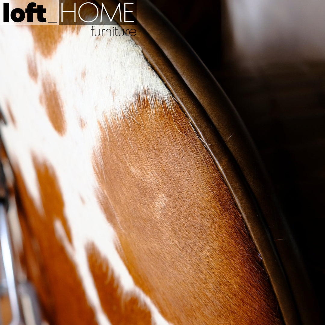 Vintage cowhair genuine leather 1 seater sofa moo detail 3.