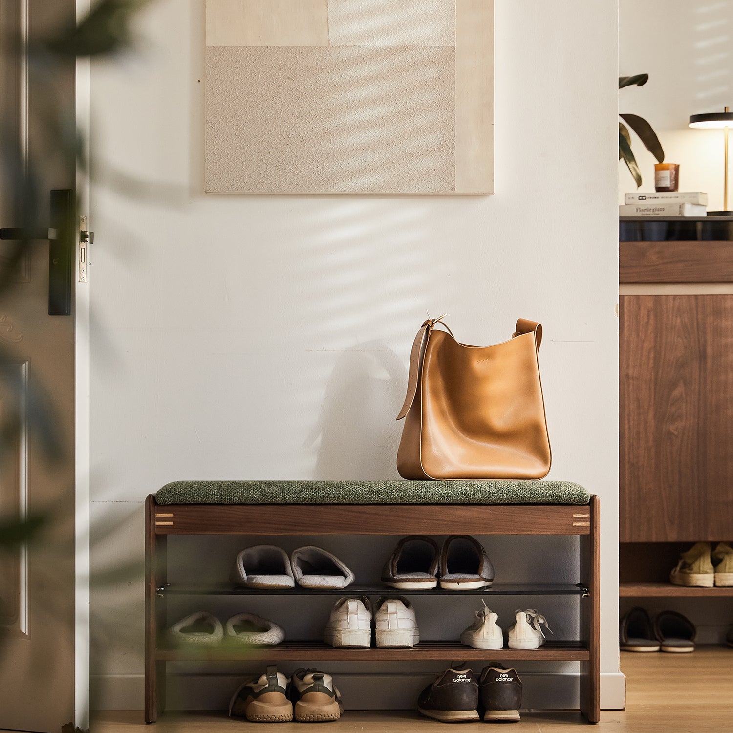Japandi Walnut Wood Shoe Changing Bench DAWN – LOFT HOME
