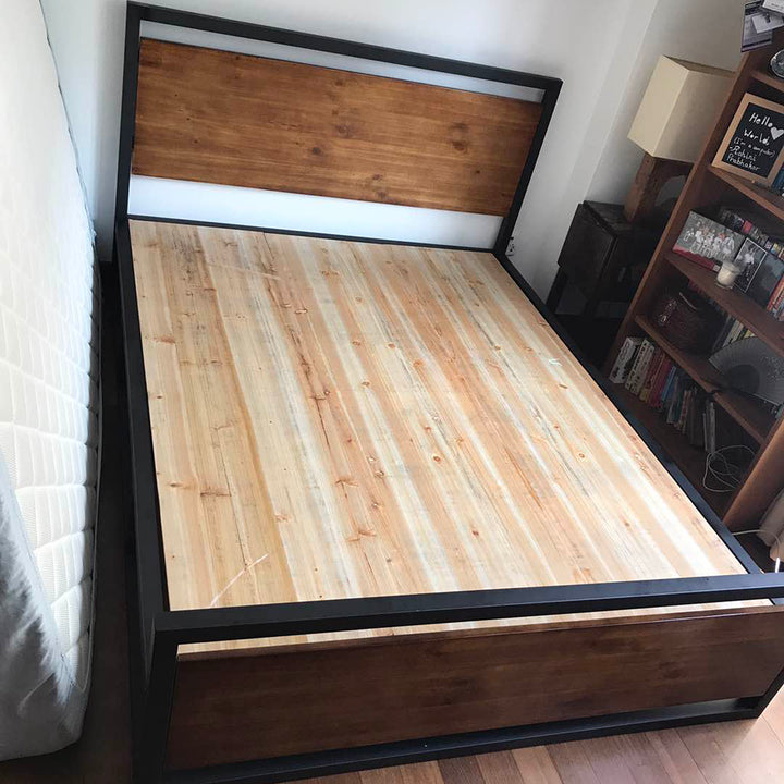 Industrial Pine Wood Bed CLASSIC Environmental